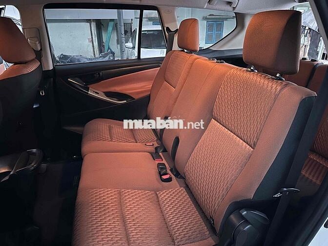 Toyota Innova 2019 2.0E - 389Tr
