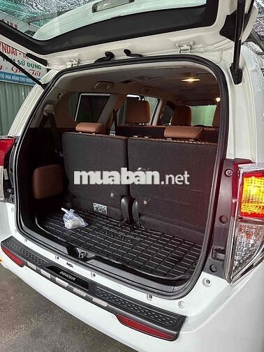 Toyota Innova 2019 2.0E - 389Tr