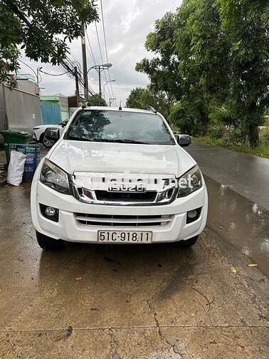 Isuzu Dmax 2016 LS 2.5 4x2 MT - 317630 km
