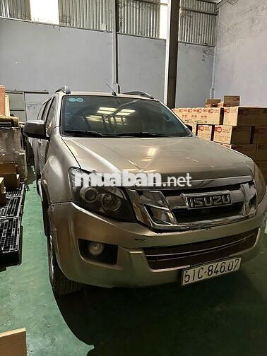 Isuzu Dmax 2016 LS 2.5 4x2 MT - 348386 km