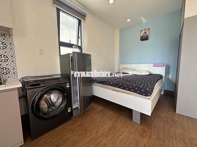 CHO THUÊ CĂN HỘ CHUNG CƯ BAN CÔNG 35M2 FULL NT NGAY CẦU ÔNG LÃNH Q1