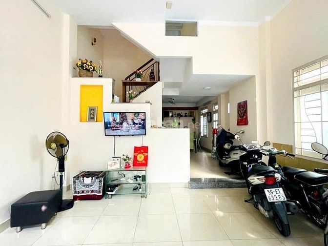 VỊ TRÍ ĐẸP HXH 5M ĐƯỜNG PHAN VĂN TRỊ Q. BÌNH THẠNH 5TY390/74.5M2 - SHR