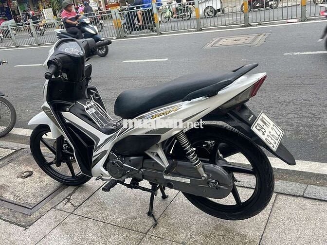 Honda wave RSX Fi 2017 mới 90% biển số thành phố