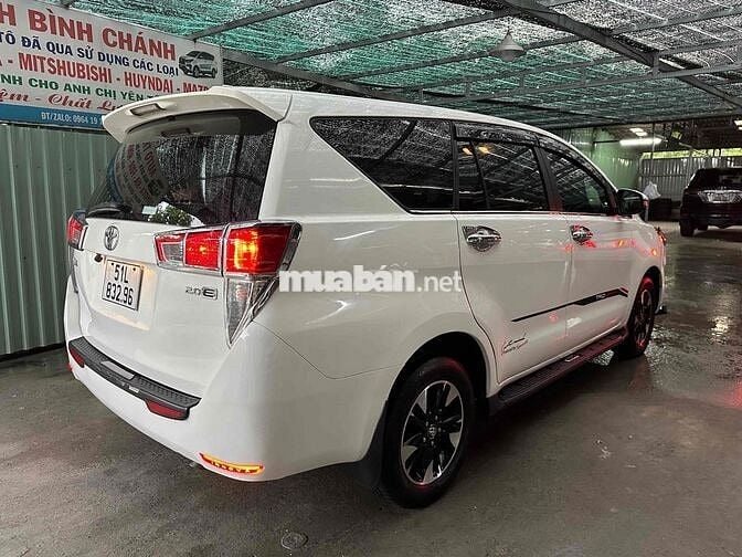 Toyota Innova 2019 2.0E - 389Tr