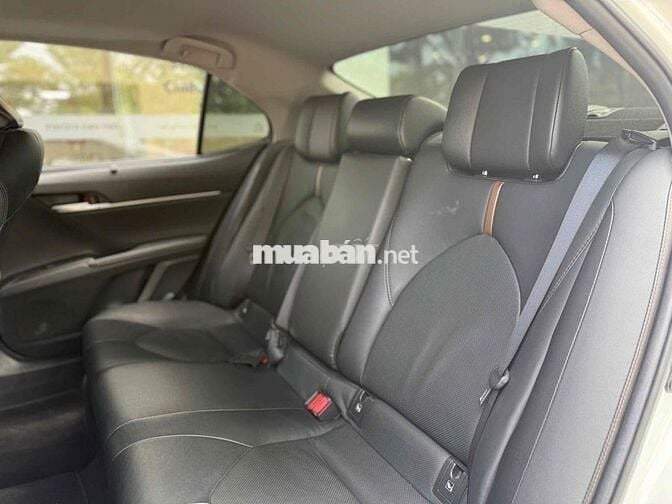 Toyota Camry 2023 2.5Q - 28.000 km