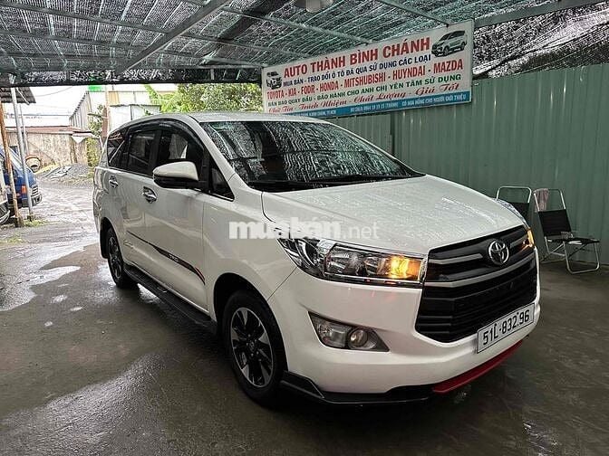 Toyota Innova 2019 2.0E - 389Tr
