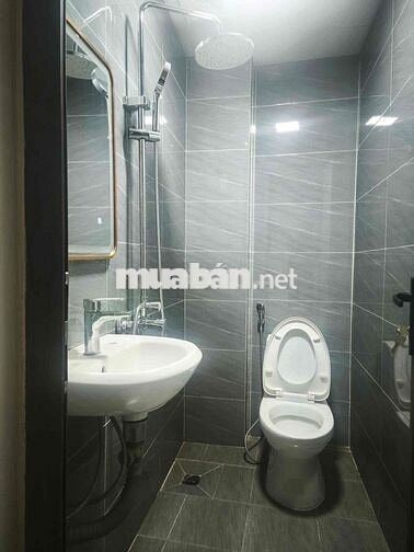💥 Bán nhà riêng tại Lĩnh Nam, 6,26 tỷ, 35 m2, Chính chủ, hàng hiếm