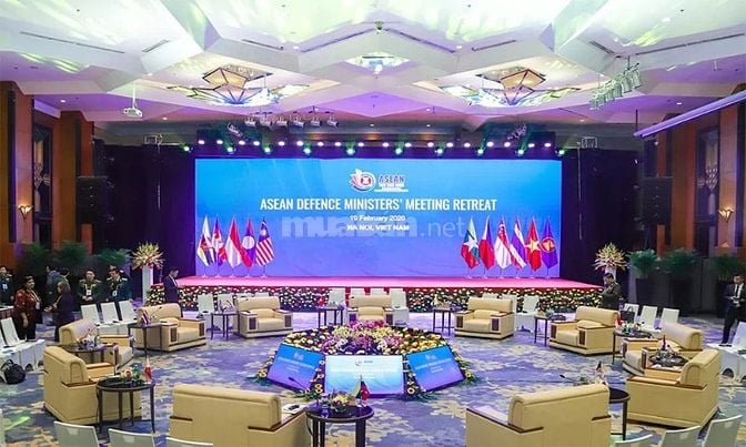 Màn hình LED trong nhà 300 inch toàn quốc