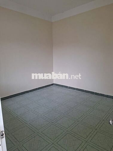 CHO THUÊ NHÀ 3 TẦNG MẶT TIỀN ĐƯỜNG: NGUYỄN SÚY - ĐỐI DIỆN CÔNG VIÊN