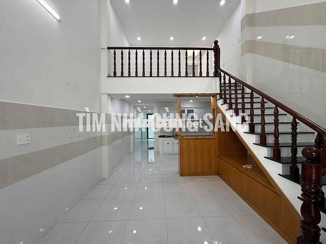 CHO THUÊ NHÀ 2PN, 2MÁY LẠNH, 1 PT, 2WC GẦN PHẠM VĂN ĐỒNG, KHU BÊN SÔNG