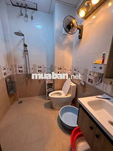 E đang cần bán nhà p/lô tại Tô Hiệu,Hà Đông 53m,3t ô tô đỗ cửa gần 10t