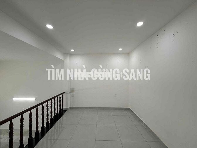 CHO THUÊ NHÀ 2PN, 2MÁY LẠNH, 1 PT, 2WC GẦN PHẠM VĂN ĐỒNG, KHU BÊN SÔNG