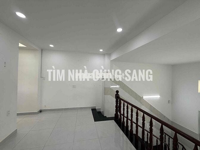 CHO THUÊ NHÀ 2PN, 2MÁY LẠNH, 1 PT, 2WC GẦN PHẠM VĂN ĐỒNG, KHU BÊN SÔNG