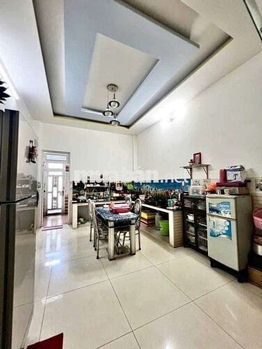 NHÀ 4 TẦNG ĐẸP — ĐƯỜNG MÃ LÒ  PHƯỜNG BÌNH TRỊ ĐÔNG A  (4m x 20m)