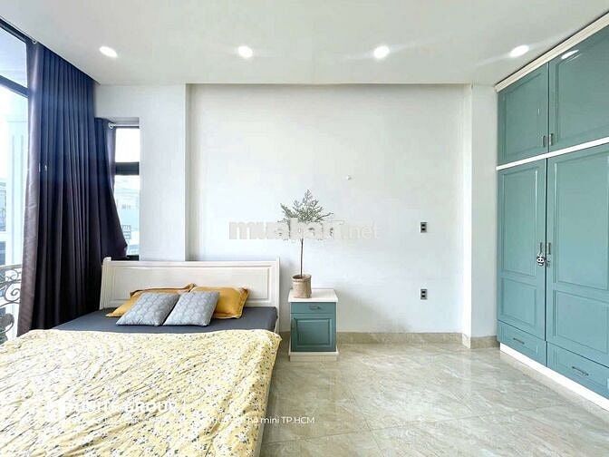 Căn Hộ Studio 42m2 Ban Công Full NT Thang Máy Gần Ngã Tư Phú Nhuận