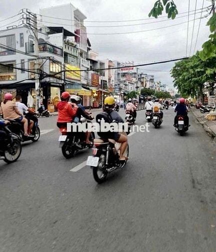 Cho Thuê Nhà Mặt Tiên Kinh Doanh -Có Sân Rộng
