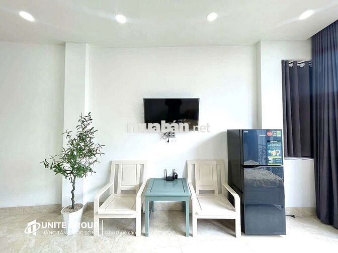 Căn Hộ Studio 42m2 Ban Công Full NT Thang Máy Gần Ngã Tư Phú Nhuận