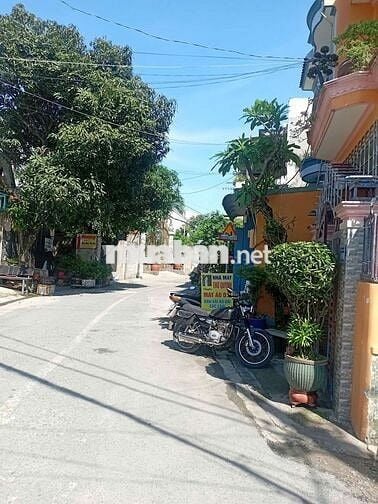 Cho thuê nhà mặt tiền 7 Tài tân xuân 1 lau 3pn 8tr