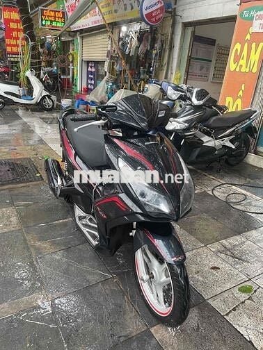 Cầm đồ thanh lý xe AIRBLADE đk 2015 máy zin chất.
