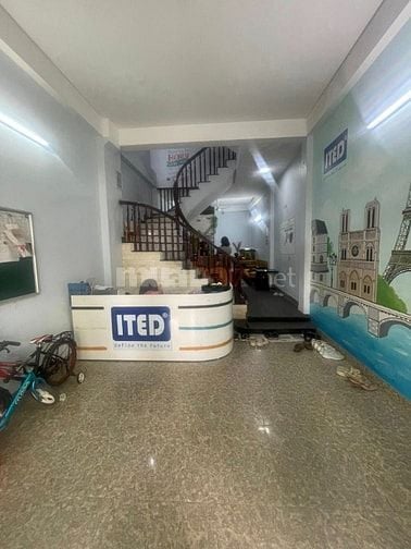 Bán nhà Huỳnh Thúc Kháng, 68m2, khu phân lô, 30m ra phố. 16,5 tỷ