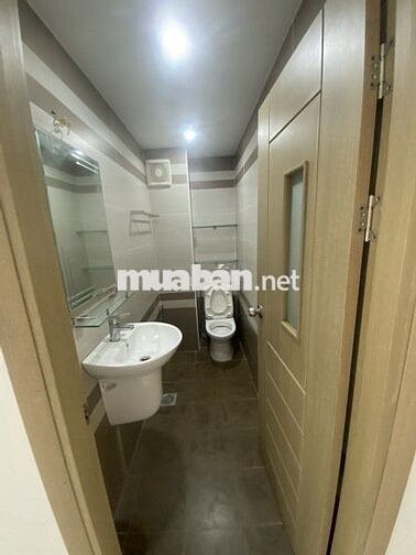 Xe hơi ngủ nhà! Bán nhà Hoàng Hoa Thám mới đẹp 4tầng giá chỉ 8.5 tỷ