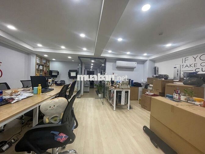 NHÀ ĐẸP CHO THUÊ THOẠI NGỌC HẦU_ 8X17M_ TRỆT 4 LẦU SÀN SUỐT, THANG MÁY