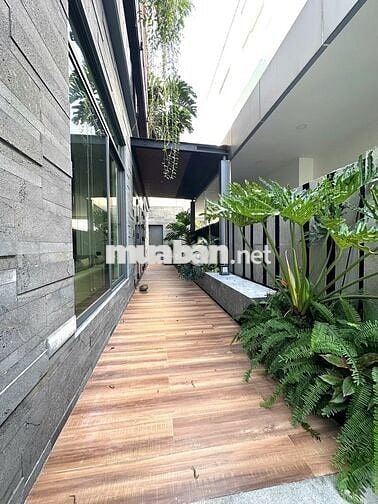CHO THUÊ BIỆT THỰ SONG LẬP- SANG - XỊN. 152M2 - 4 PN -5 WC. GIÁ 132 TR