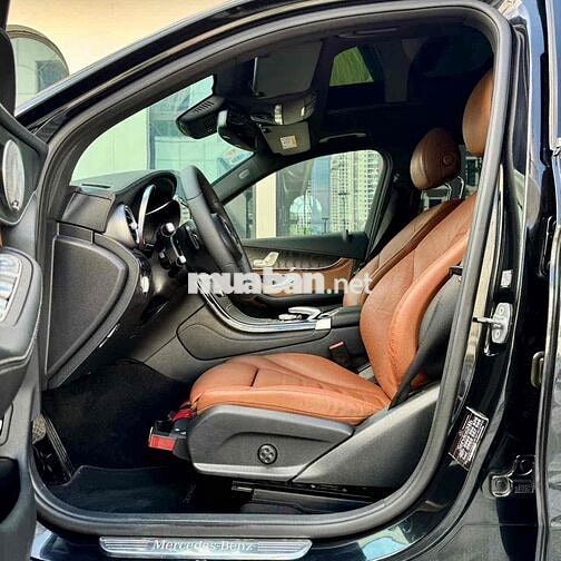 Mercedes Benz GLC Class 2017 300 - 85000 km
