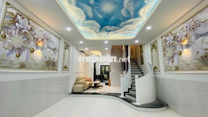 SIÊU PHẨM SANG TRỌNG NGANG 5M ĐẸP MÊ LY GẦN CHỢ ĐẦU MỐI HÓC MÔN
