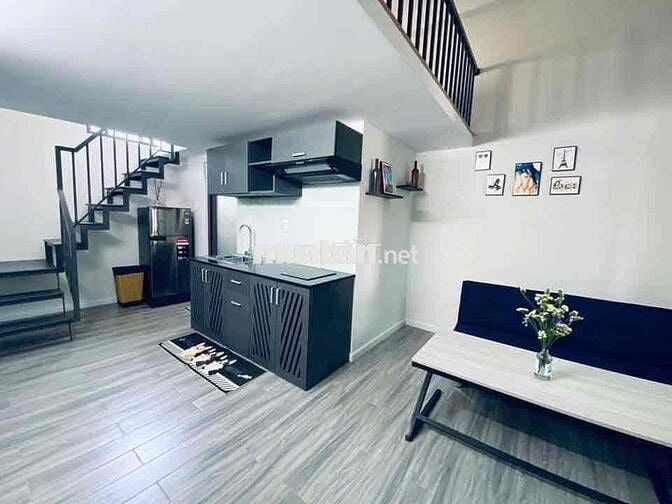 CHO THUÊ CHDV/ DUPLEX GÁC CAO FULL NỘI THẤT + MGR GẦN ĐH VĂN LANG