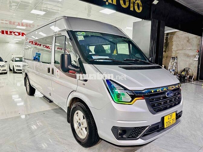 Ford Transit 2023 Limousine - 99999 km