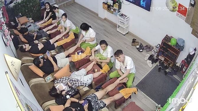  Mekar Spa quận 1 ngay chợ bến thành cần tuyển kỹ thuật viên 
