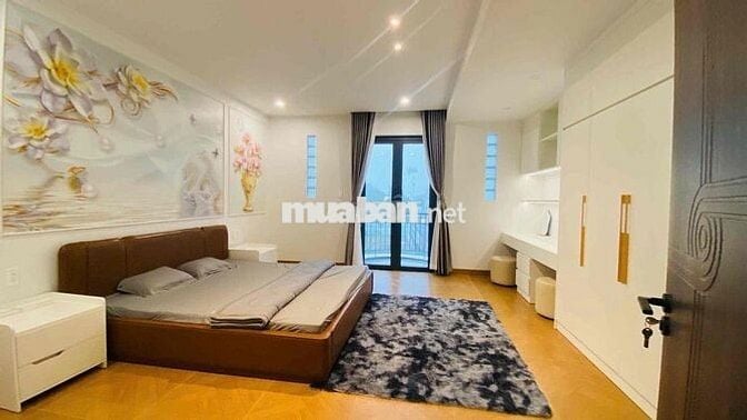 SIÊU PHẨM SANG TRỌNG NGANG 5M ĐẸP MÊ LY GẦN CHỢ ĐẦU MỐI HÓC MÔN