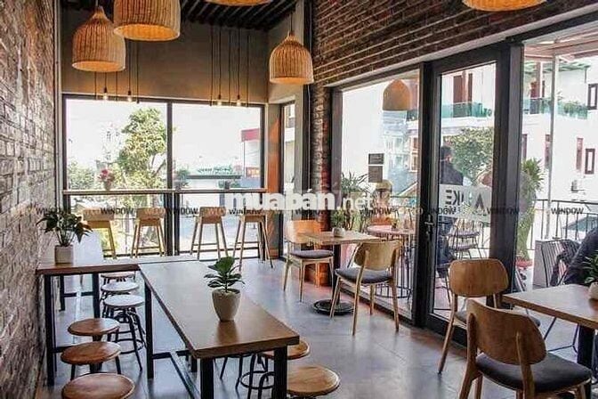 Cho thuê nhà 2 mặt tiền đường Trần Thiện Chánh , Q10
