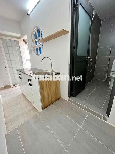 CĂN HỘ SIÊU RỘNG 1PN TÁCH BẾP CỬA SỔ KÍNH SIÊU SÁNG NGAY GV SÁT BTHANH