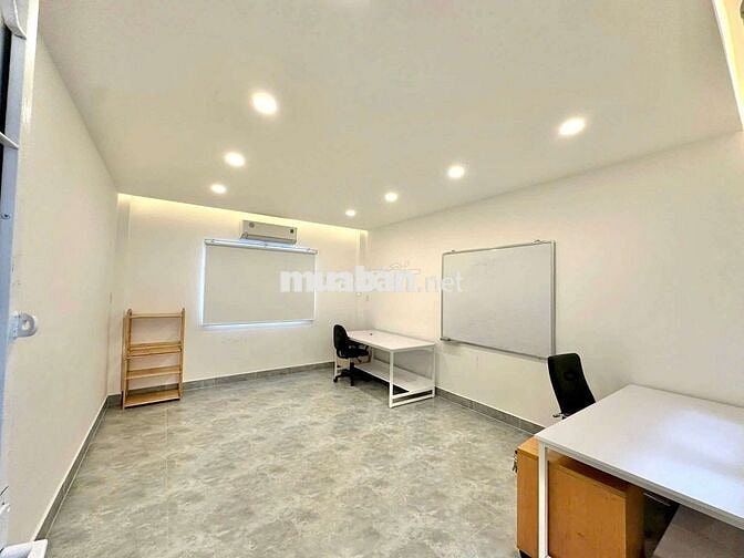 Nhà 3,5 tấm đường nội khu Tên lửa
