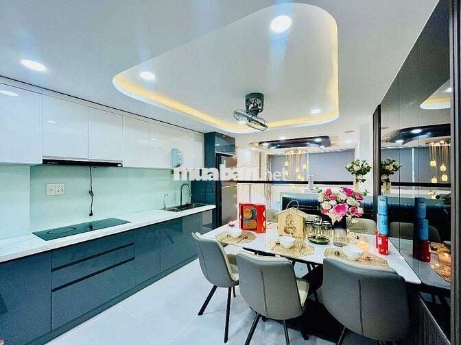 Full nội thất - hẻm 12m xe hơi đậu cửa - khu vip cao tầng