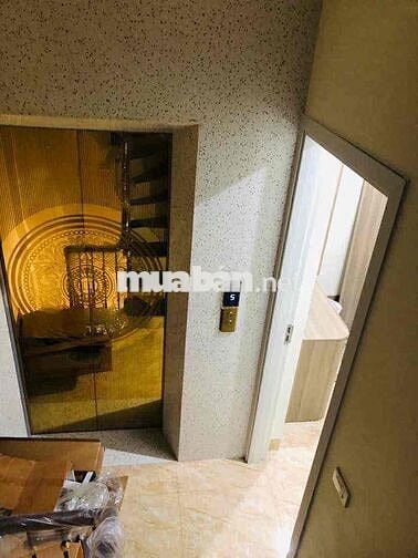 NHÀ ĐẸP 5 TẦNG THANG MÁY XỊN XÒ, OTO Qua lại , MỚI TINH LUNG LINH