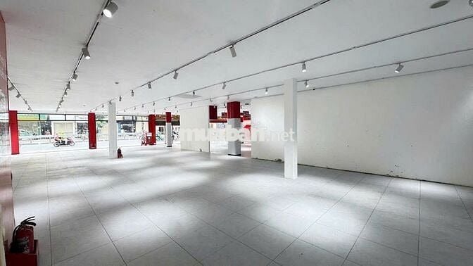 🆘CHO THUÊ MB KHỦNG MẶT TIỀN QUANG TRUNG P10🆘1300m2 HIỆN TRẠNG MỚI🆘