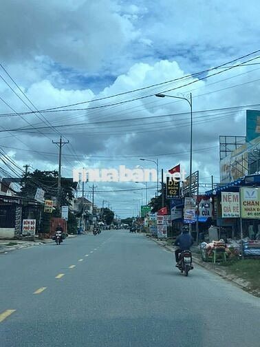 Bán Lô đất mặt tiền đường nhựa 10m ngay Cây Xăng Petro