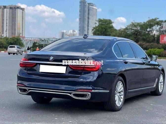 BMW 730Li sx 2018 màu xanh nhập Đức siêu đẹp