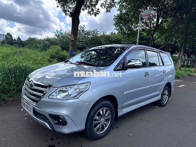 Toyota Innova 2016 E số sàn