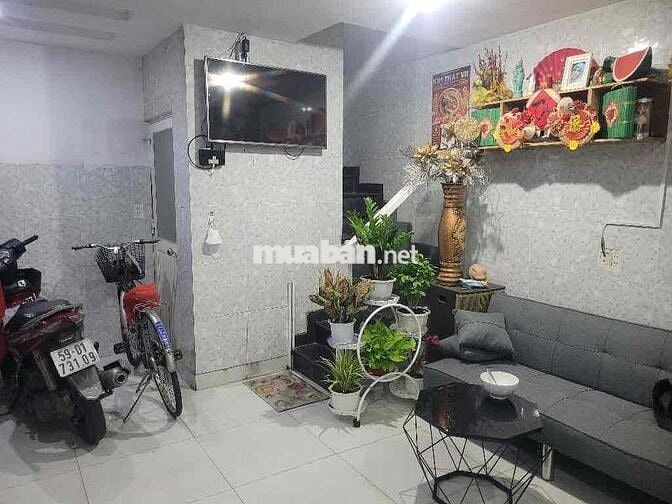 BÁN NHANH! Ô TÔ VÀO TẬN CỬA - Nhà Phố 4 TẦNG Lê Trọng Tấn. VỊ TRÍ VÀNG