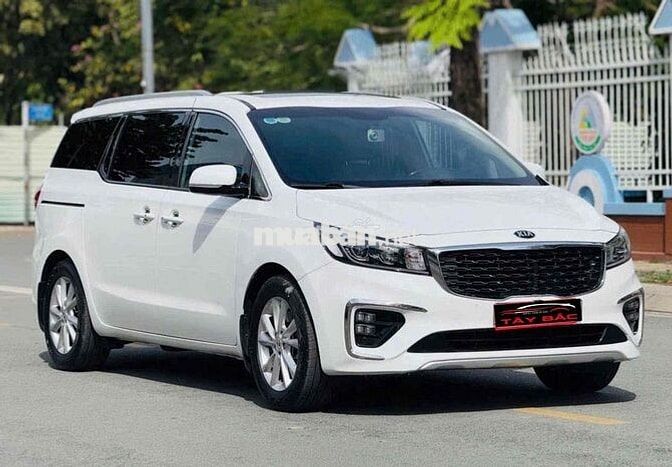 Kia Sedona 2019 2.2 DAT Luxury - 80000 km