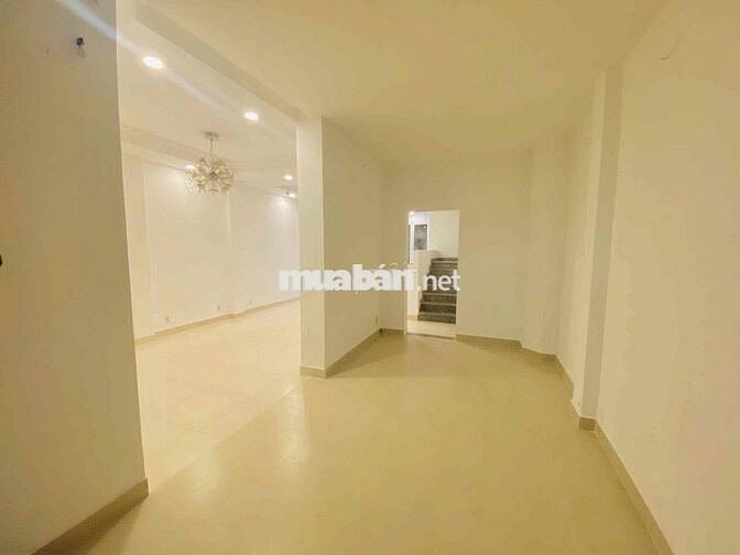 Cho thuê nhà mặt tiền đường số quận 7