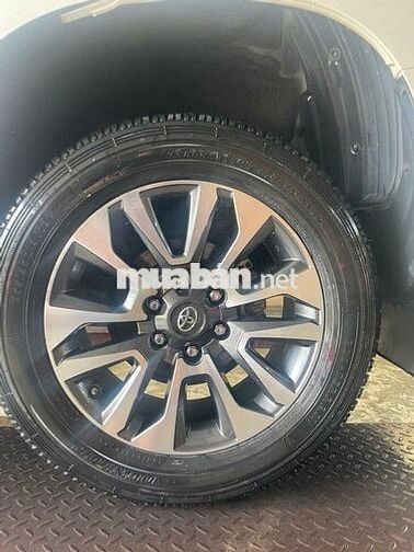 Toyota Land Cruiser Prado 2021 VX - 88000 km
