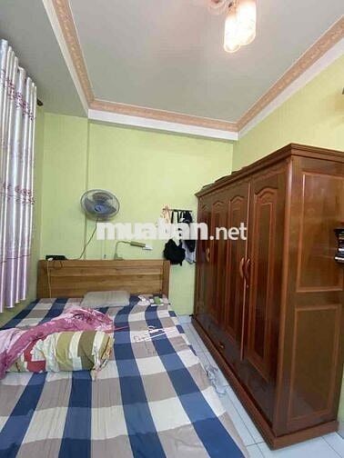 Bán nhà Miếu Gò Xoài Bình Tân HXH  4 tầng 4x9 . 3pn cách 2 căn ra MT .