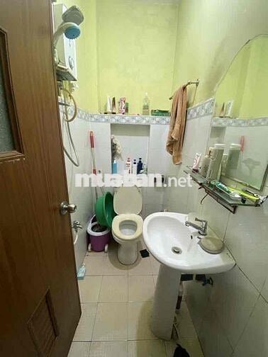Bán nhà Miếu Gò Xoài Bình Tân HXH  4 tầng 4x9 . 3pn cách 2 căn ra MT .