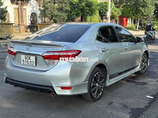 Toyota Corolla Altis 2.0V 122000 km Chuẩn bao tua
