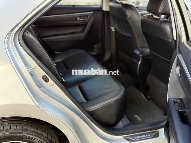 Toyota Corolla Altis 2.0V 122000 km Chuẩn bao tua